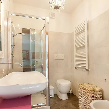 Apartament La Leopolda *